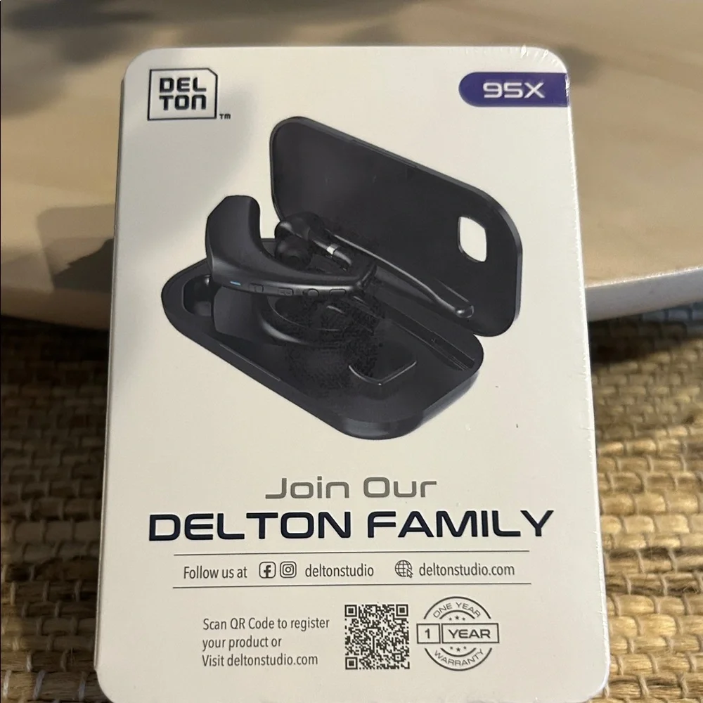 95X Executive Bluetooth Headset in Black